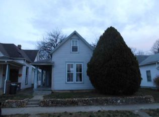 221 W Locust St, Shelbyville, IN 46176