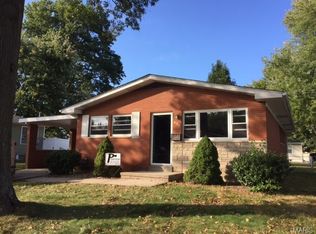 427 Notre Dame Ave, Edwardsville, IL 62025