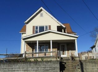79 Oak Ave, Moundsville, WV