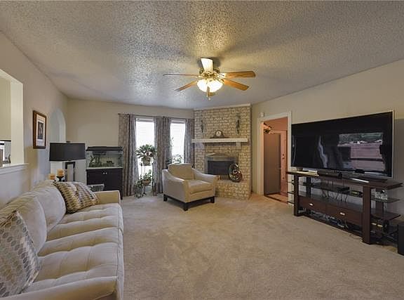 4th image of 1439 Creekwood Ln