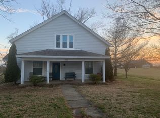 8731 Main St, Campbellsburg, KY 40011