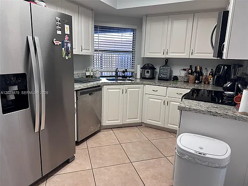 15205 SW 48th Ter #H-80 Photo 1