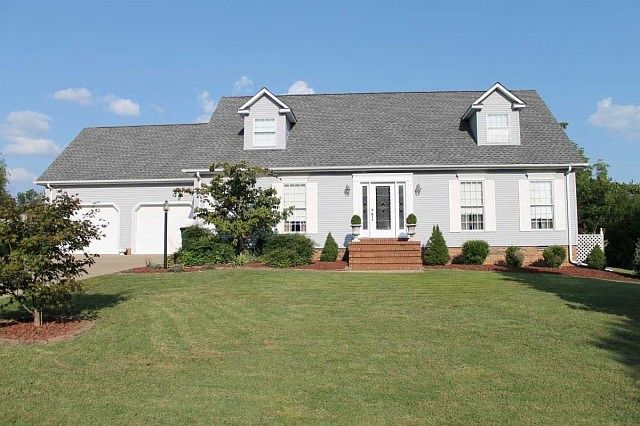 1st image of 1535 Oxford Dr