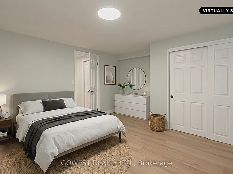 134 Grenadier Rd #4 — Photo 20