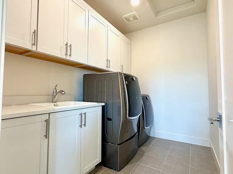 6824 Ishan St — Photo 19