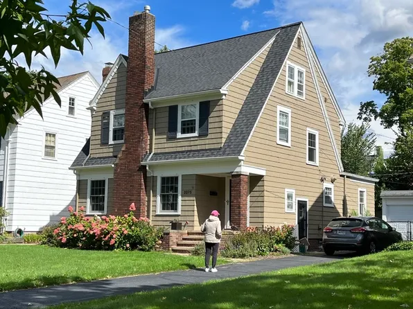 3275 Glencairn Rd, Shaker Heights, OH 44122