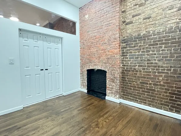 206 East 6th Street image 6 of 13