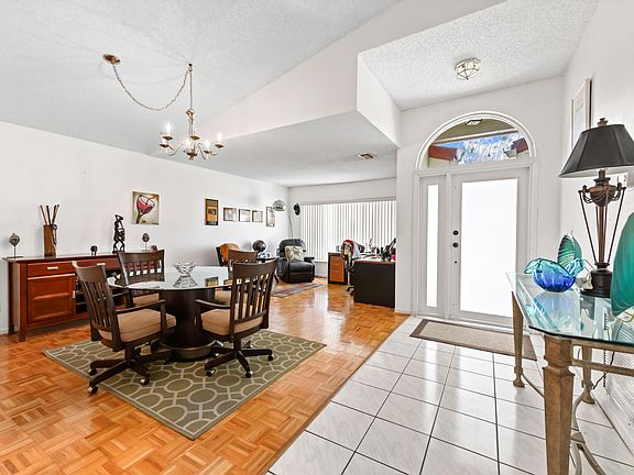 4th image of 7409 Michigan Isle Road