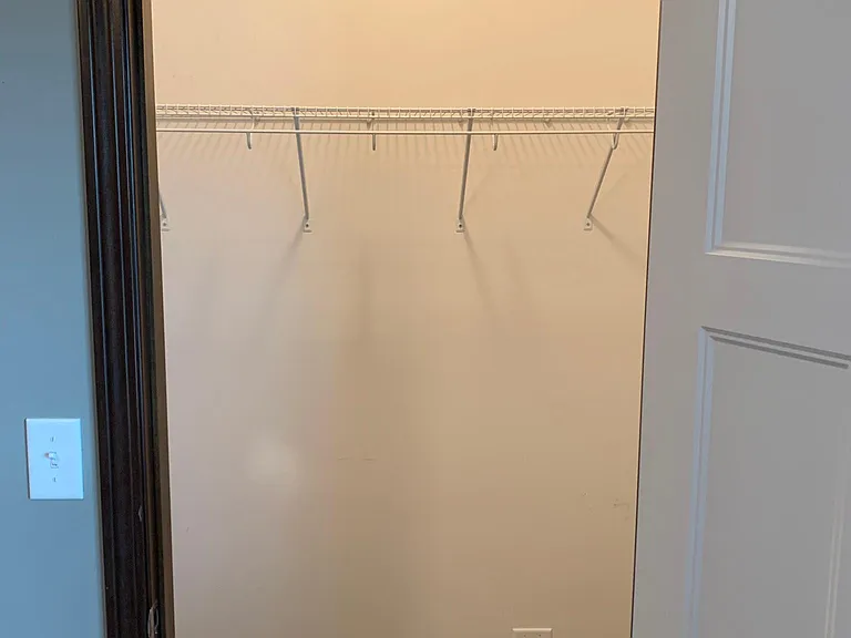 1211 NE Windsor Dr #201 — Photo 12