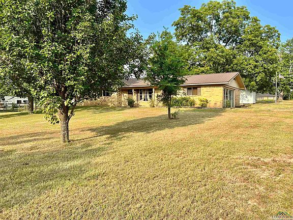 2nd image of 187 County Road 2865