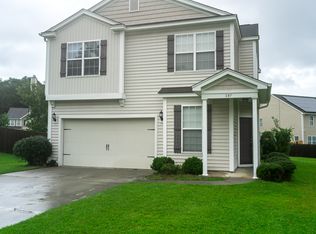 237 Medford Dr, Summerville, SC 29485