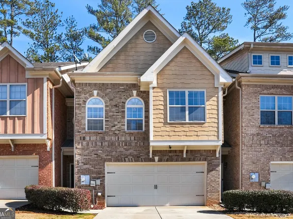 1233 Miss Irene Ln, Lawrenceville, GA 30044