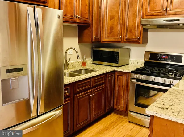 4413 Romlon St APT 301, Silver Spring, MD 20705