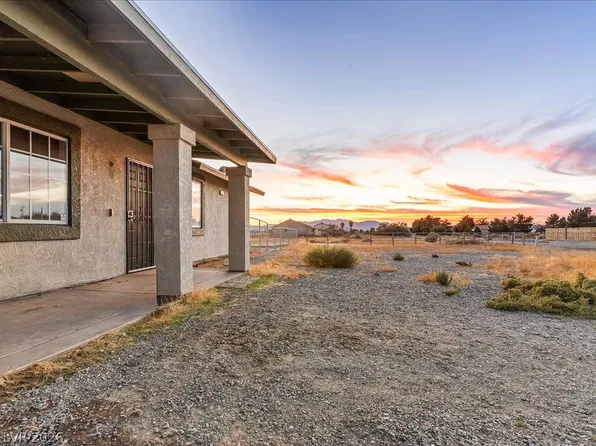 2891 Deadwood St, Pahrump, NV 89048