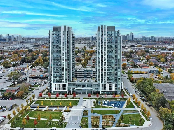 15 Zorra St #601, Toronto, ON M8Z 0C1