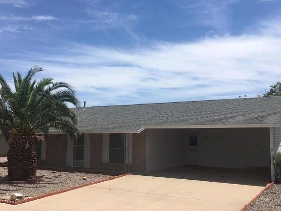 2nd image of 10809 W Camelot Cir