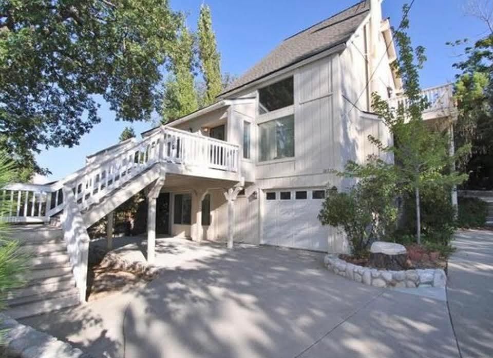 28255 Bern Ln, Lake Arrowhead, CA 92352 Zillow