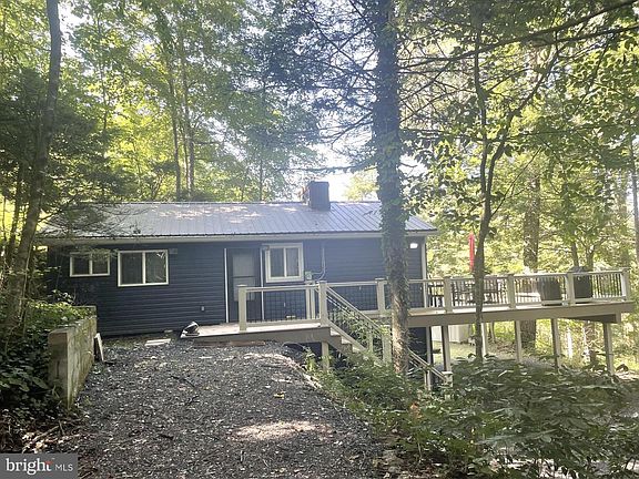 2nd image of 151 E Trails Rd