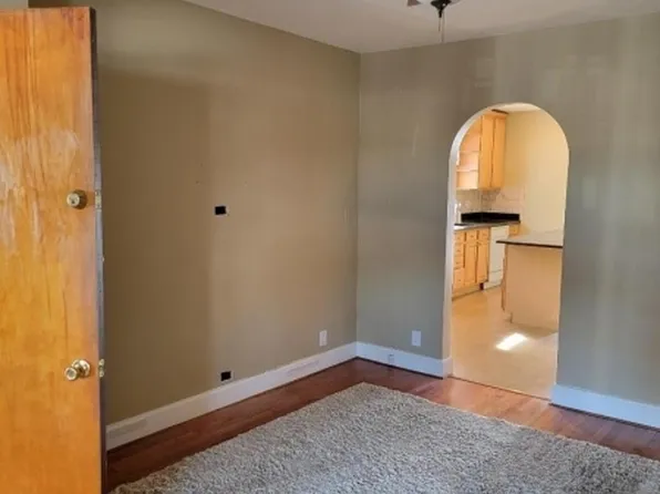 35 Louis St, Carteret Boro, NJ 07008