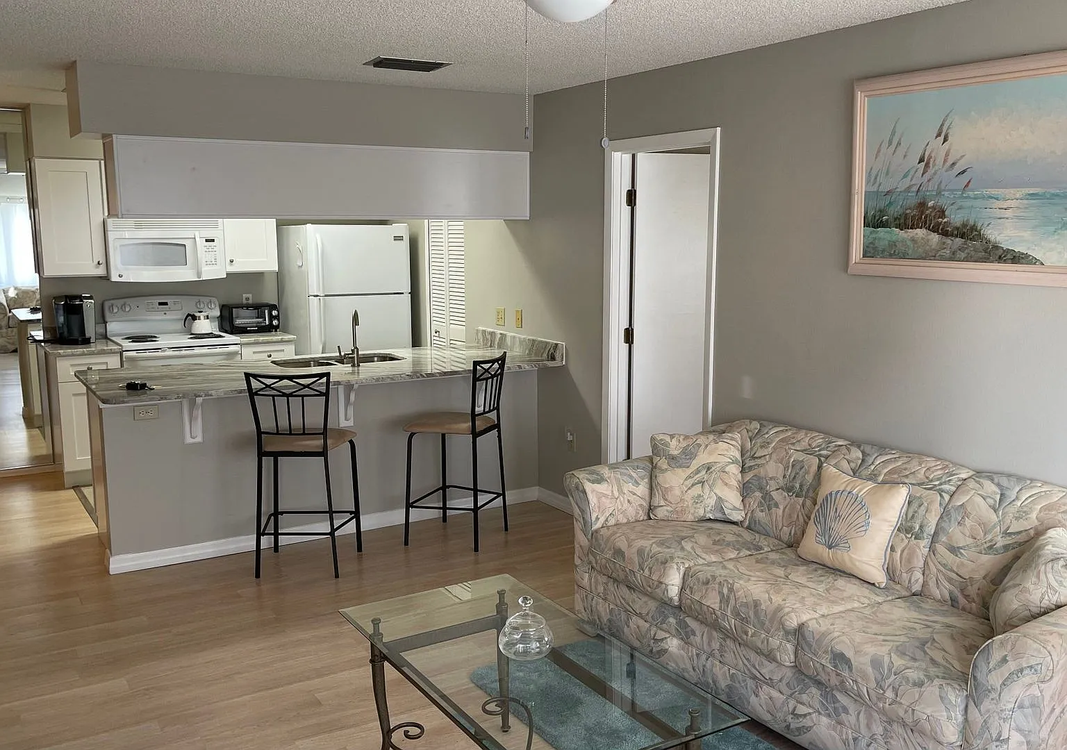 Turnkey Furnished Annual Rental — Photo 4