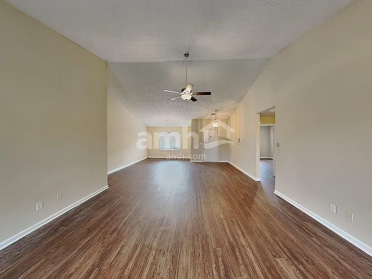 186 Dean Way — Photo 7