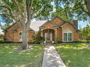 6724 Coach House Ln, Plano, TX 75023