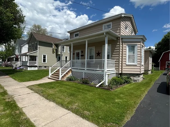 112 N Fulton St, Auburn, NY 13021