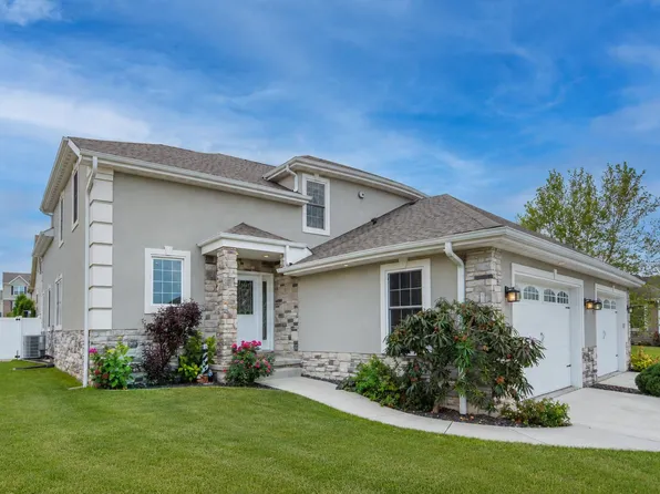 3002 Kickbush Dr, Valparaiso, IN 46385