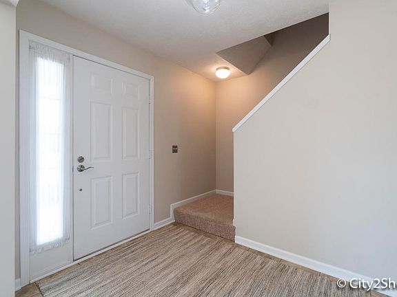 5th image of 902 Cassandra Ct NW