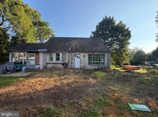 109 County Line Rd, Feasterville, PA 19053