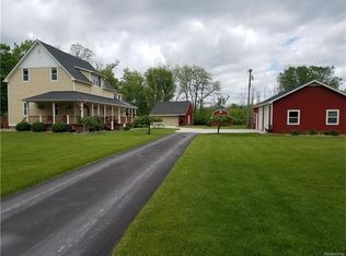 1981 Burns Rd, Kimball, MI 48074