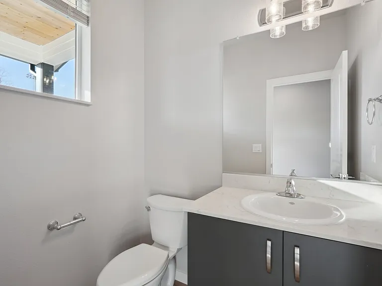 6201-6455 SE Quail Park Ln — Photo 21