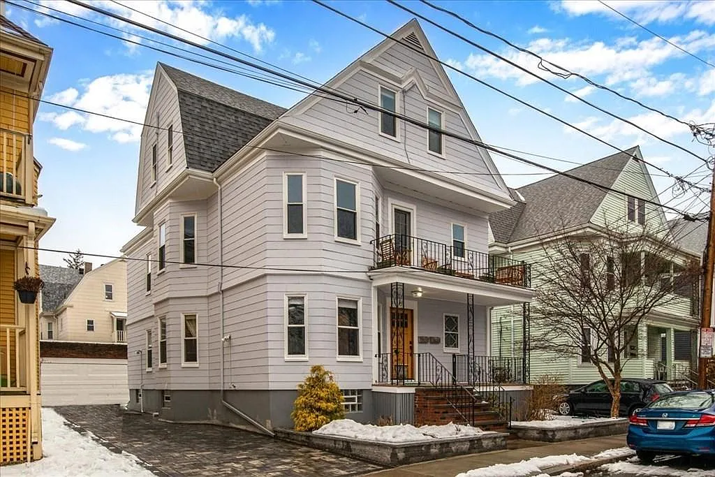 Building Photo - 61 Lowden Ave