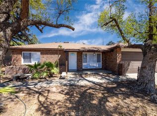 157 S Sycamore Ave, Rialto, CA 92376