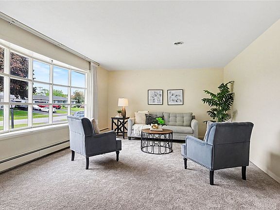 4th image of 151 Queens Ln