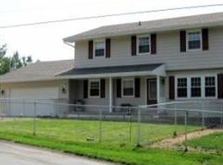 7383 Meadowbrook Rd, Albany, OH 45710