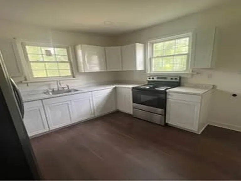 804 Woodbury St #804 — Photo 12