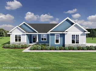 7560 S 51st St, Franklin, WI 53132