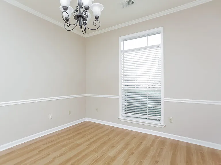 3924 Tamara Dr — Photo 4