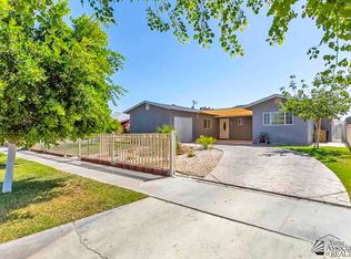 943 S 9th Ave, Yuma, AZ 85364