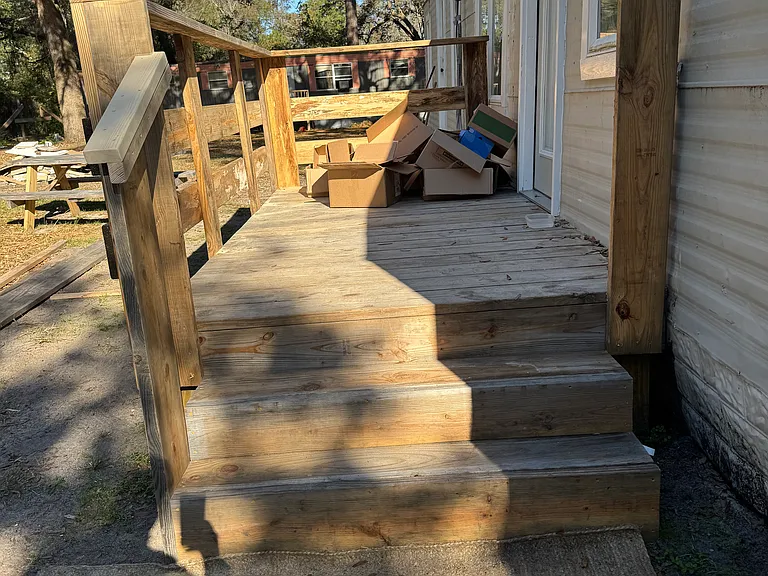 6312 Earl St SW — Photo 3