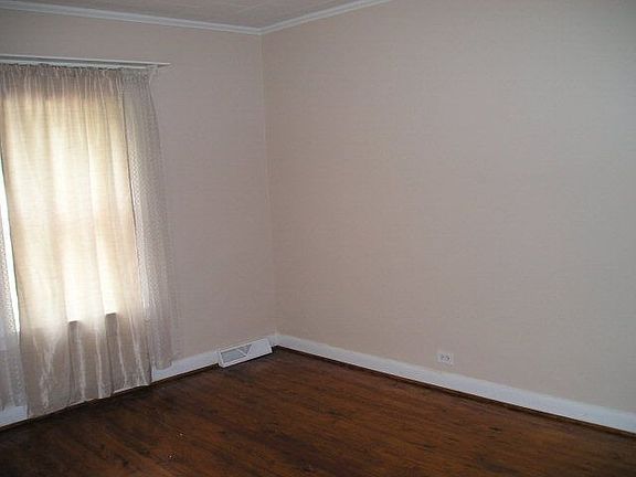 5th image of 1008 N Cansler St