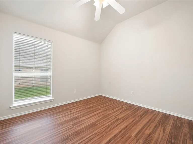 6103 Sea Island Trl — Photo 18