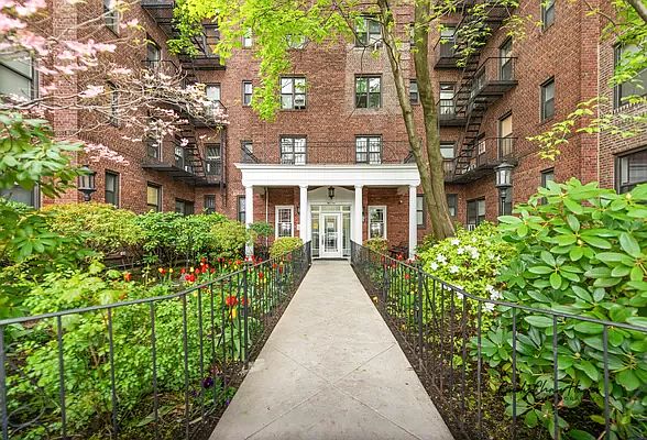 1st image of 98-50 67th Ave APT 4M