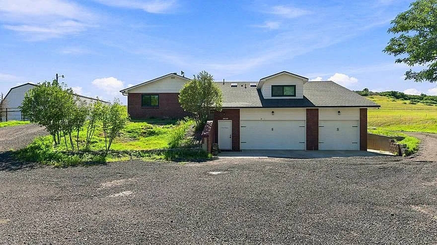 4702 N State Highway 67