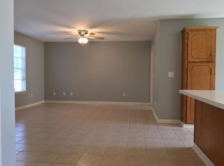 96 Bayles St, Ward, AR 72176