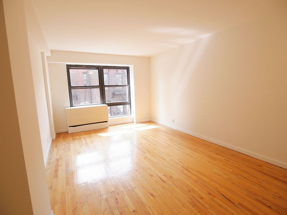 1st image of 225 E 85th St APT 807
