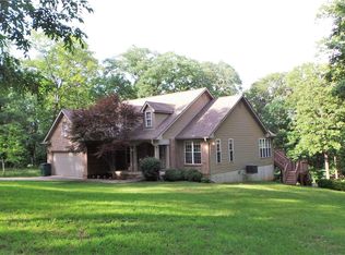 4091 Oakwood Ct, Valles Mines, MO 63087