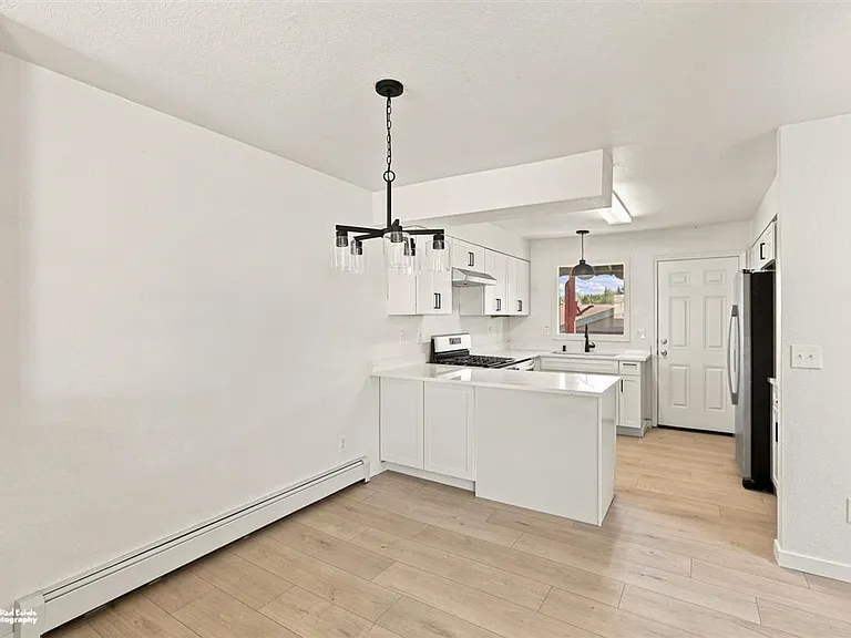 6500 E 10th Ave #1 — Photo 8