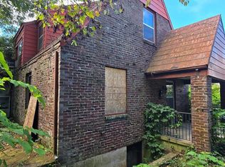 33 Cleveland Ave, Martinsville, VA 24112